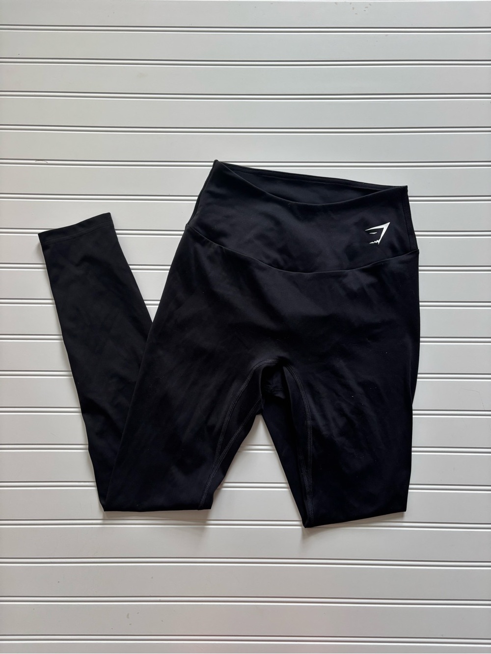 black gymshark leggings
